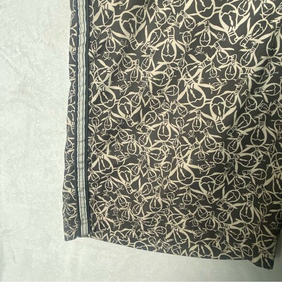 Penguin by Munsingwear Penguin Print Board Shorts Size 36 - Picture 13 of 13